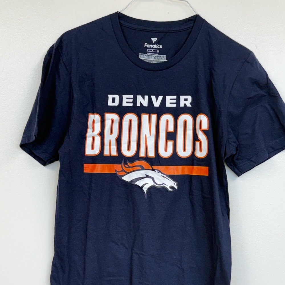 🔴 Fanatics Men’s Denver Broncos Tee Shirt
